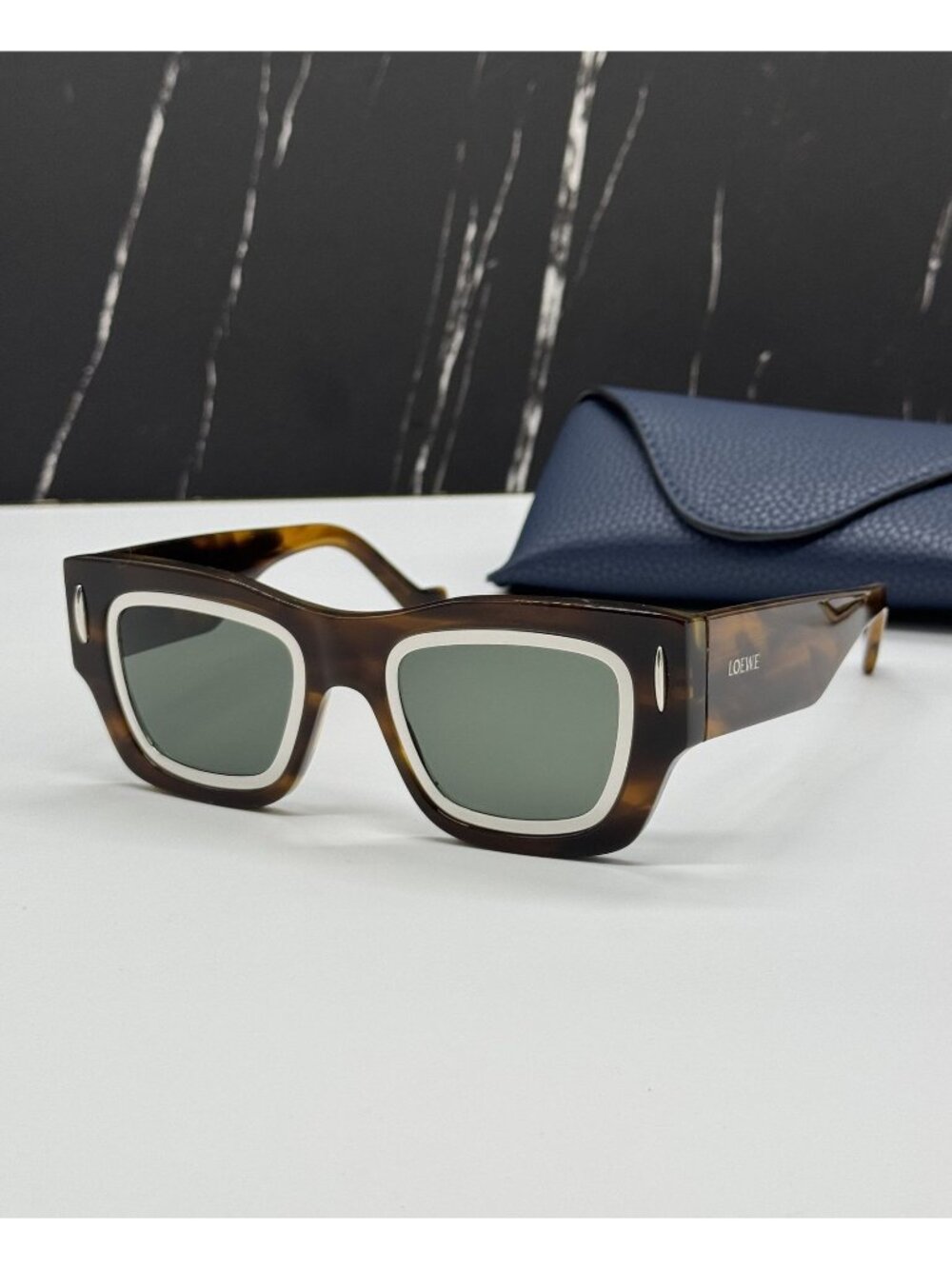 NWT Loewe Brown Green Women Cat Eye Suglasses LW40168I 52N